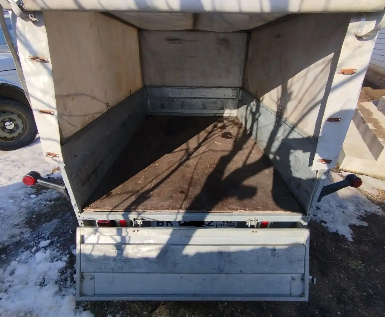 Продажа компактного оцинкованного прицепа для дачи и хозяйства - Прицепы (Барахолка) в Казань
