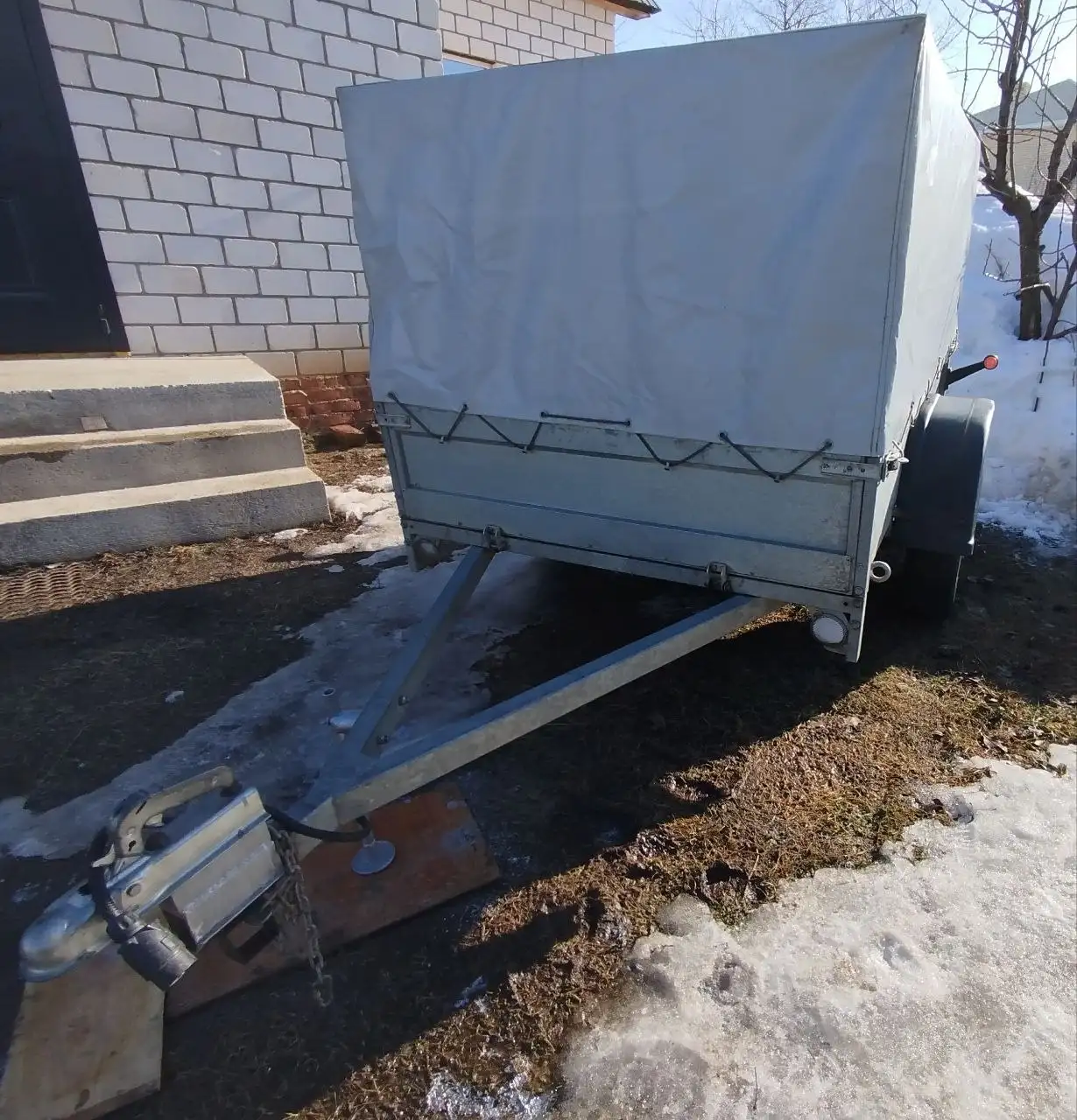 Продажа компактного оцинкованного прицепа для дачи и хозяйства - Прицепы (Барахолка) в Казань