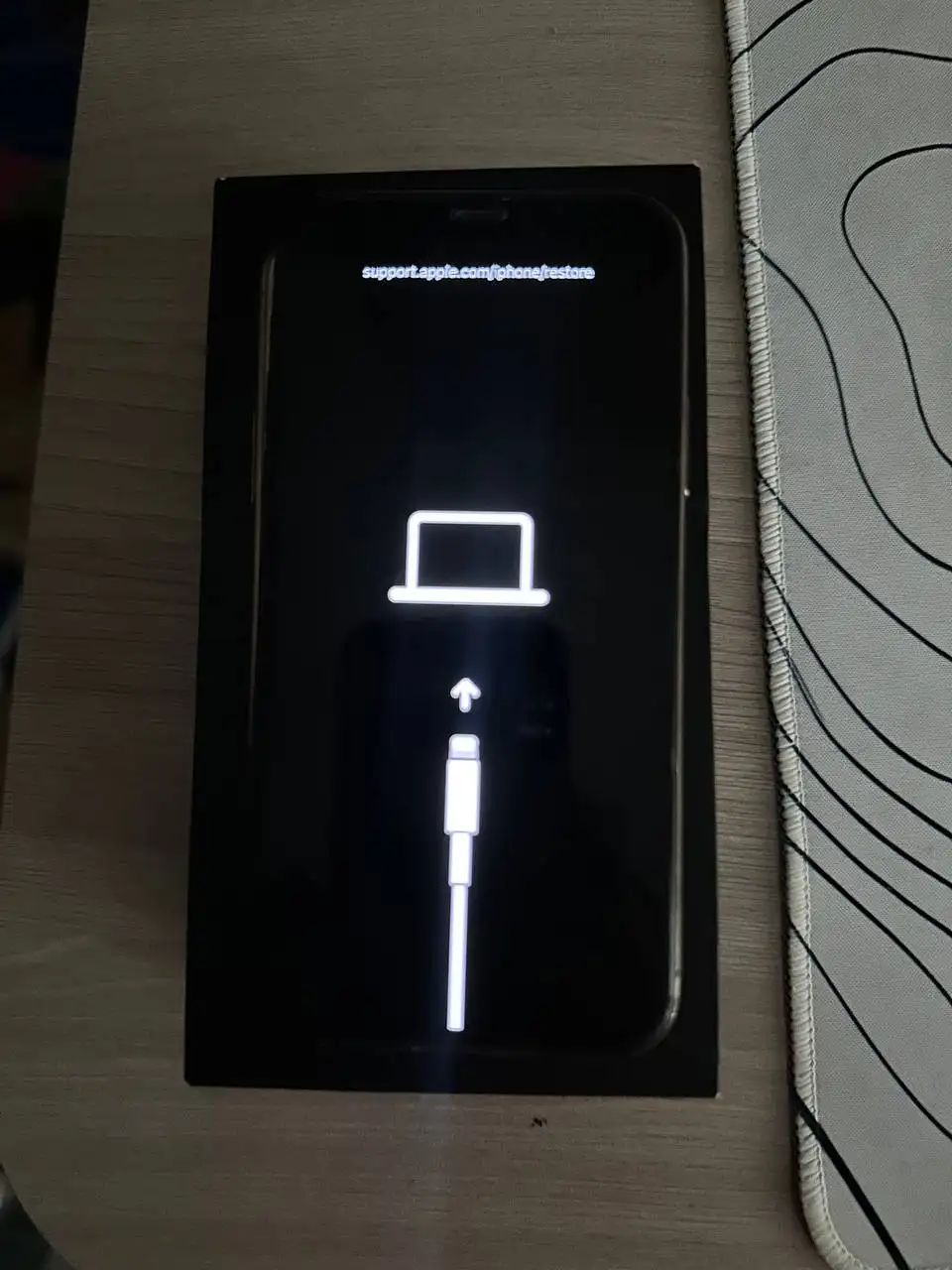 Продам iPhone 11 Pro 64GB на запчасти или для ремонта - Смартфоны (Электроника) в Казань