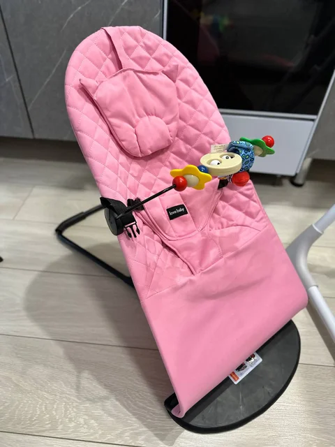 Стульчик для кормления и шезлонг - Пеленальные столики в Казань