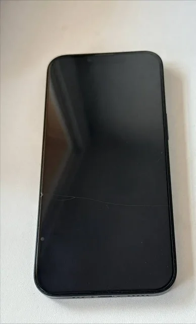 iPhone 13 128GB Midnight в отличном состоянии - Электронные сигареты и вейпы в Казань