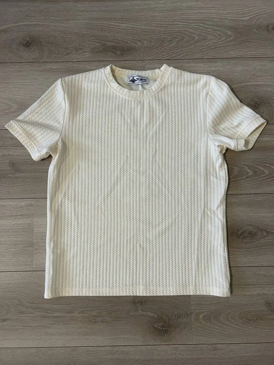 Мужской костюм молочный цвет размер S - Мужская одежда (Одежда) в Казань