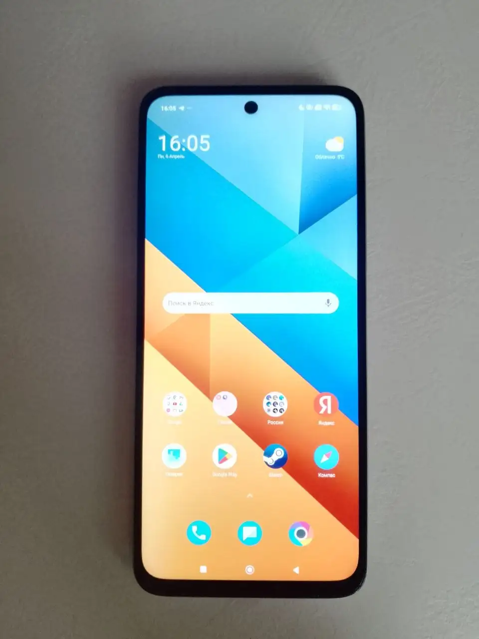 Продаю телефон - Телефоны (Электроника) в Казань