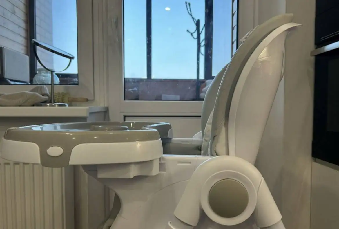 Продам детский стульчик для кормления Junion - Мебель для детей (Товары для детей) в Казань