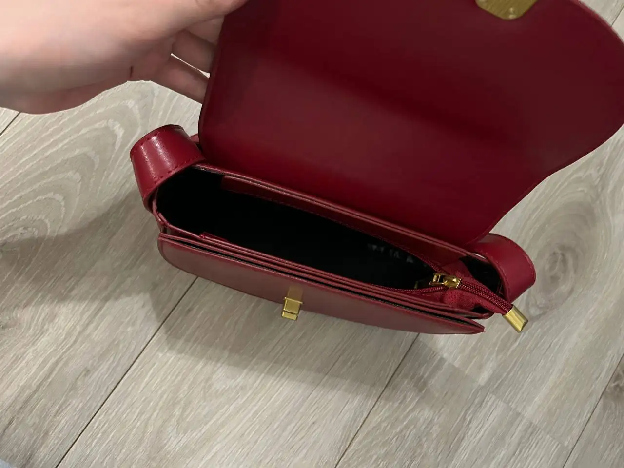 Женская сумочка - Аксессуары (Одежда) в Казань