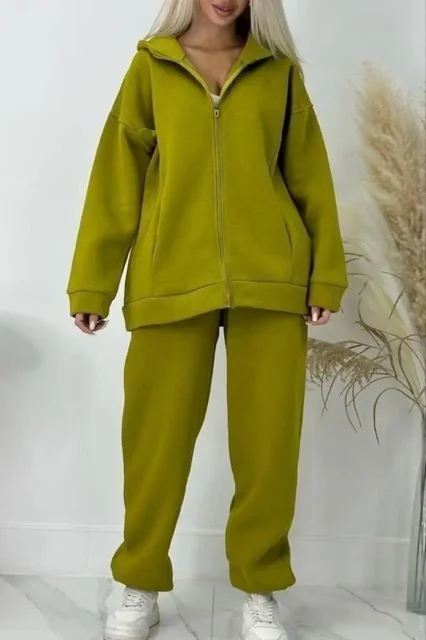 Утепленный костюм фисташкового цвета размер 42-44 - Спецодежда в Казань