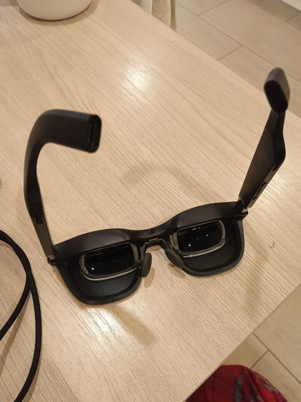 Очки дополнительной реальности XREAL Air 2 Pro б/у - Электроника в Казань
