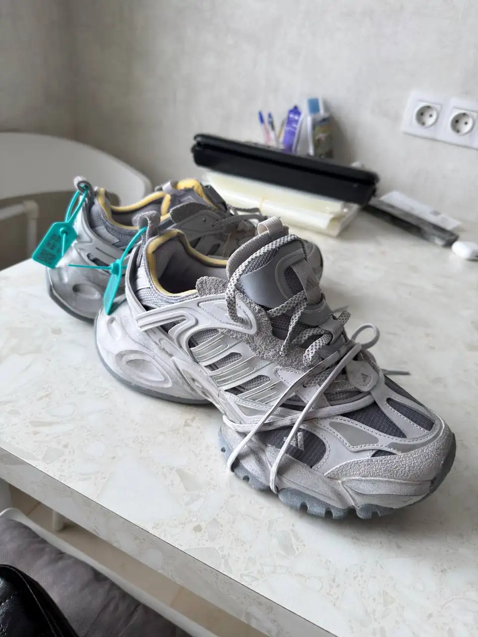 Кроссовки Adidas XLG Runner Deluxe Gray оригинал - Обувь (Одежда) в Казань