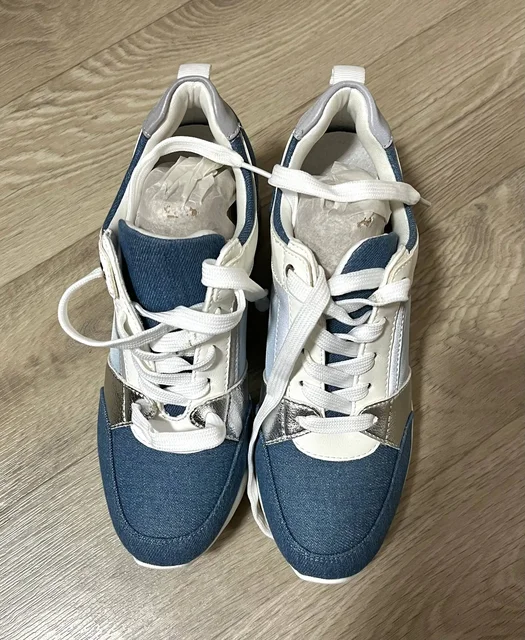 Женские кроссовки новые, размер 37 - Верхняя одежда и обувь в Казань