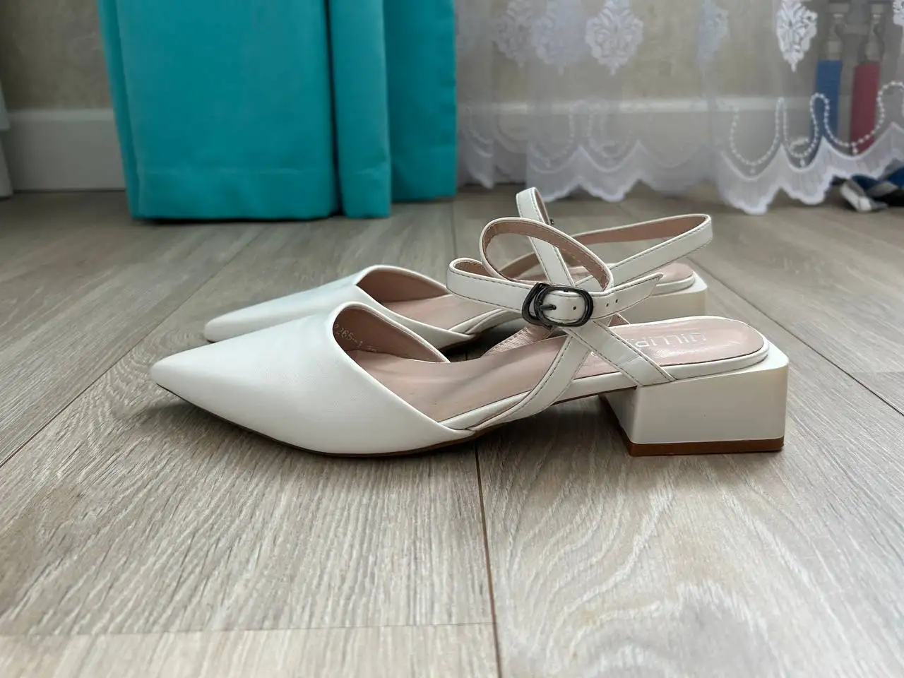 Туфли в отличном состоянии размер 39 - Обувь (Одежда) в Казань