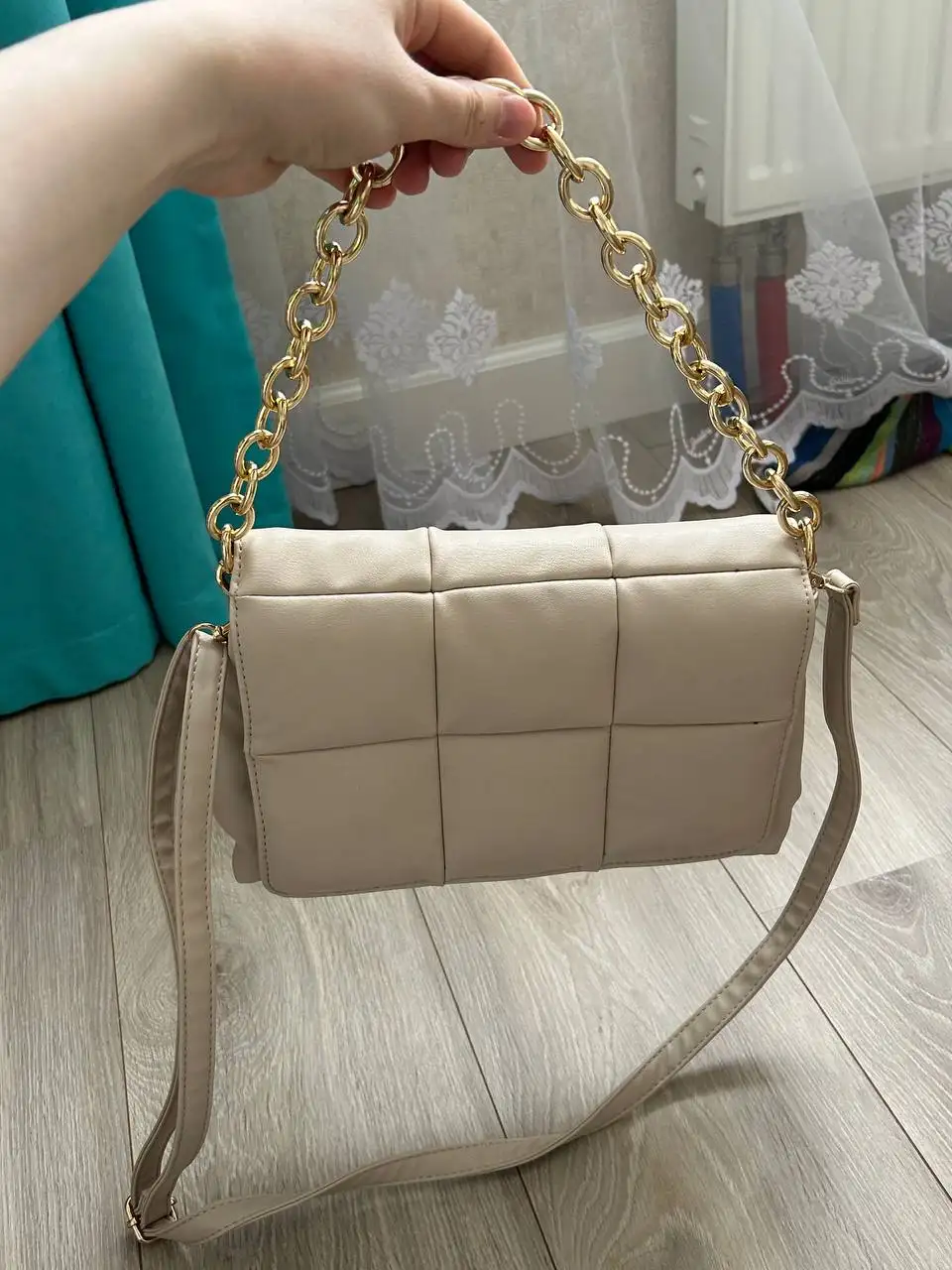 Женская сумка Sinsay бежевая - Сумки (Одежда) в Казань