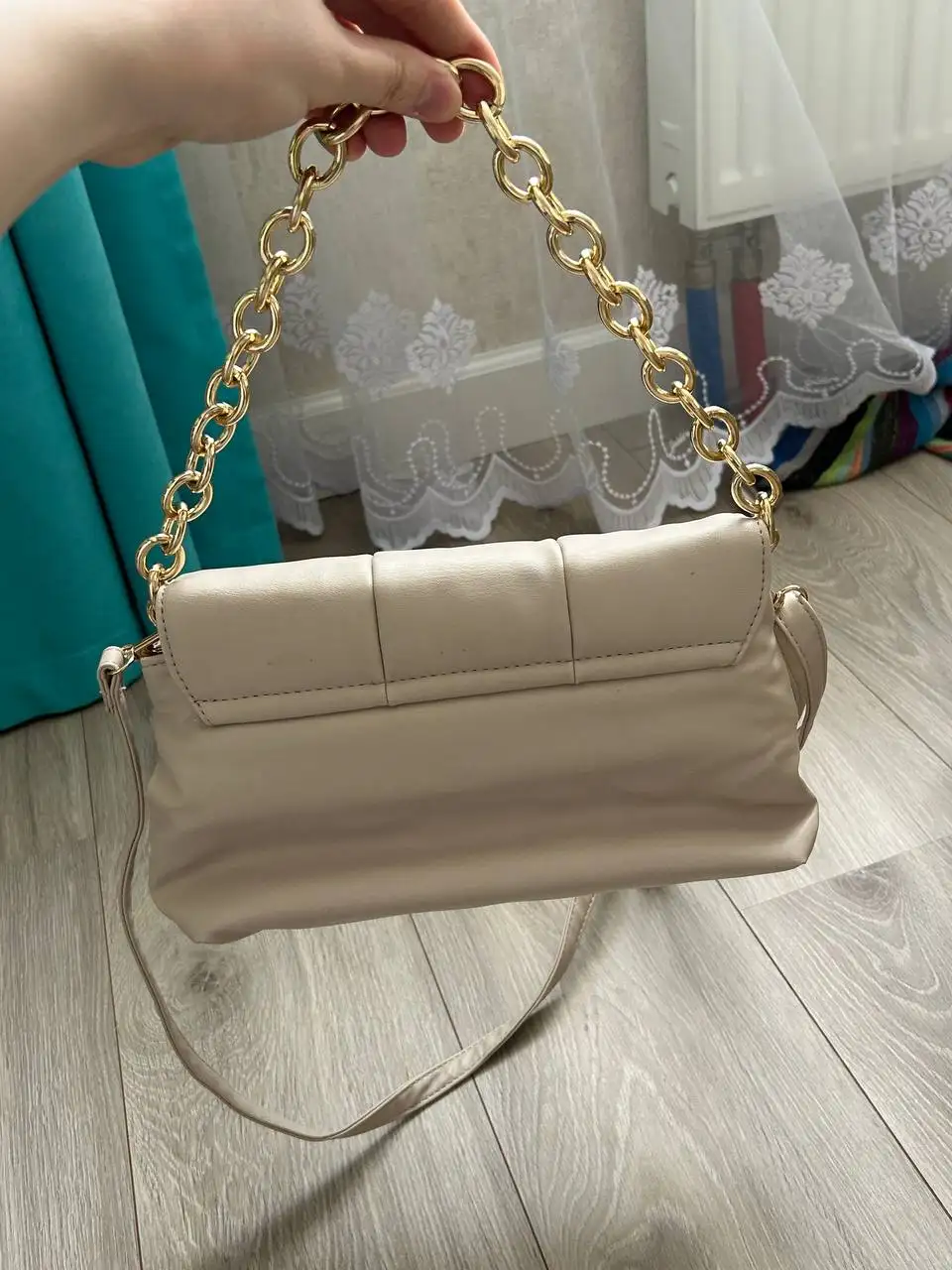 Женская сумка Sinsay бежевая - Сумки (Одежда) в Казань