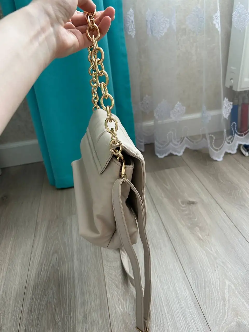 Женская сумка Sinsay бежевая - Сумки (Одежда) в Казань