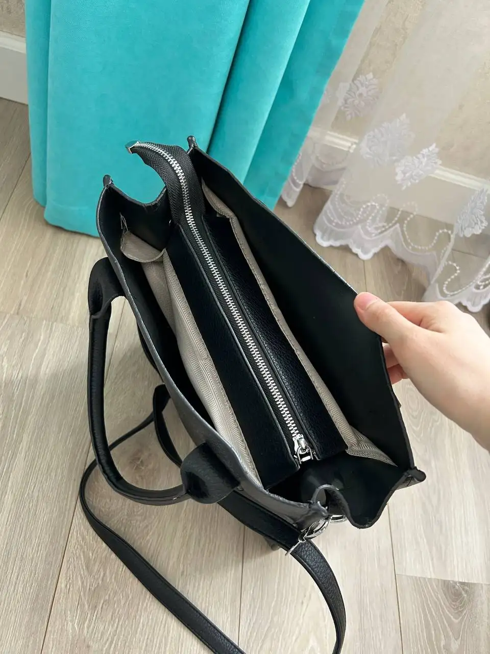 Женская сумка с доп. ремешком - Сумки (Одежда) в Казань