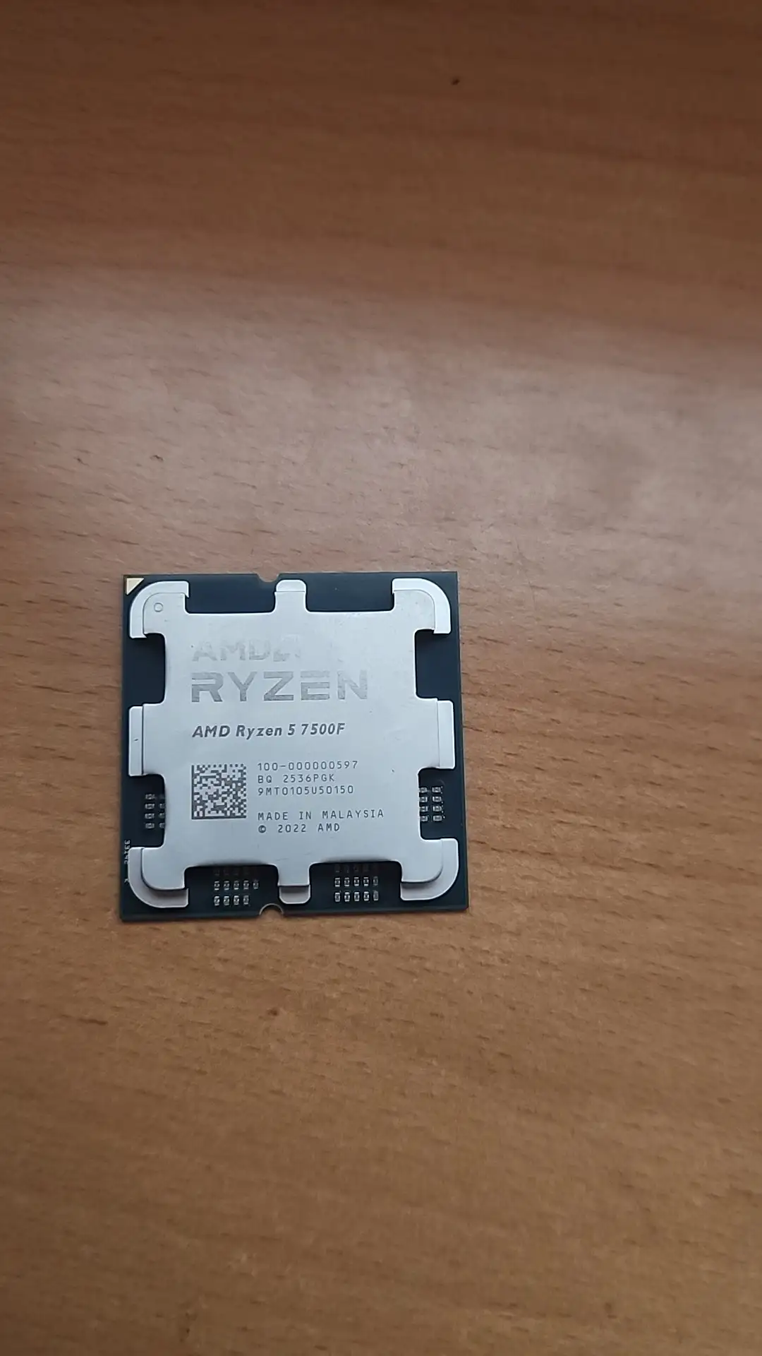 Продам процессор AMD Ryzen 5 7500f и кулер - Компьютерные комплектующие (Электроника) в Казань