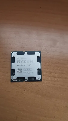 Продам процессор AMD Ryzen 5 7500f и кулер - Смарт-часы в Казань