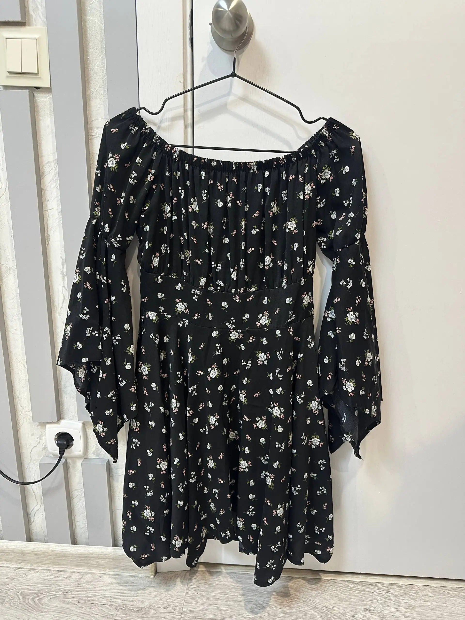 Продажа платьев - Женская одежда (Одежда) в Казань