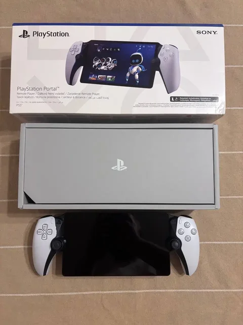 Ps portal для ps5 с кейсом для хранения - Игровые консоли и аксессуары в Казань