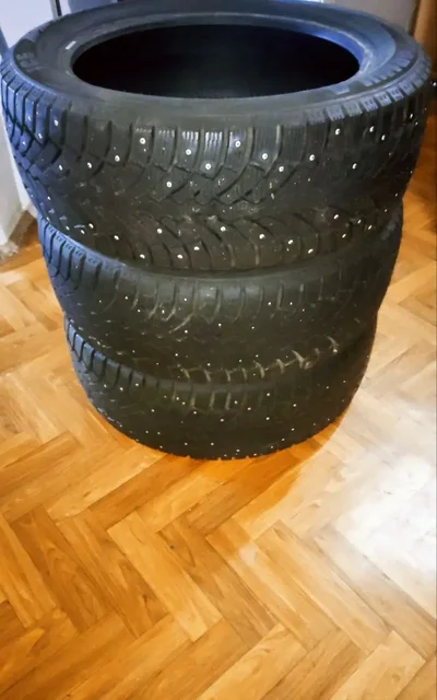 Зимние и летние шины 215/50 R17 - Лампы в Казань