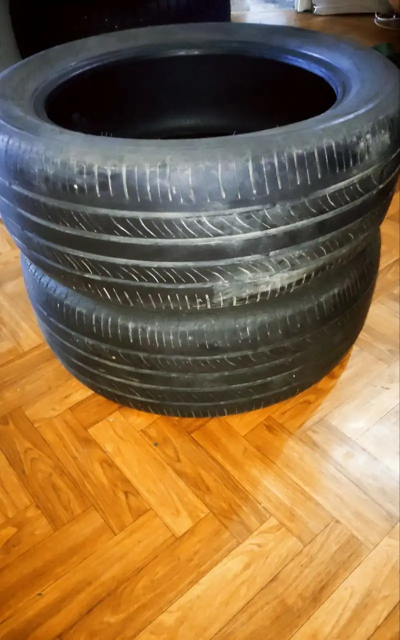 Зимние и летние шины 215/50 R17 - Шины и диски (Авто) в Казань