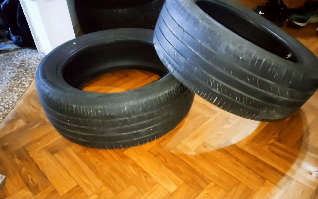 Зимние и летние шины 215/50 R17 - Шины и диски (Авто) в Казань