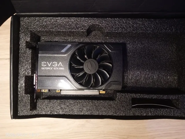 Продается видеокарта EVGA GTX 1060 6GB Gaming - Компьютерные клавиатуры в Казань