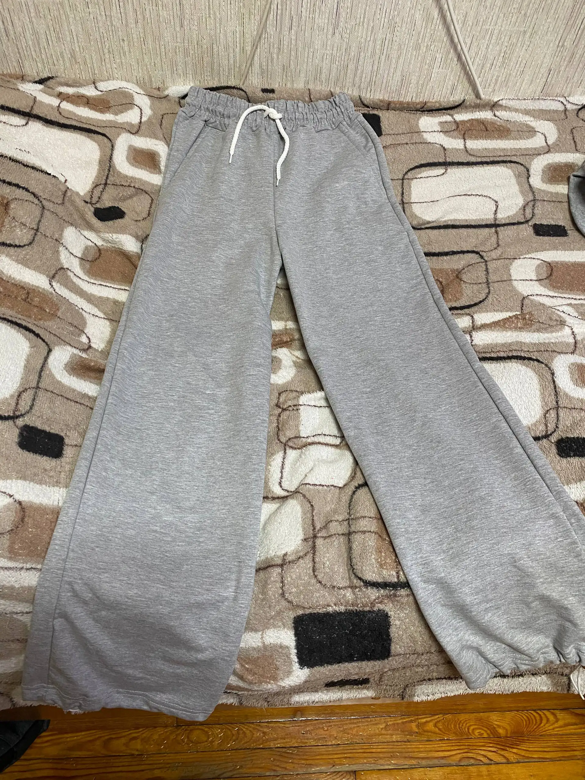 Костюм женский спортивный 44 размер новый - Женская одежда (Одежда) в Казань