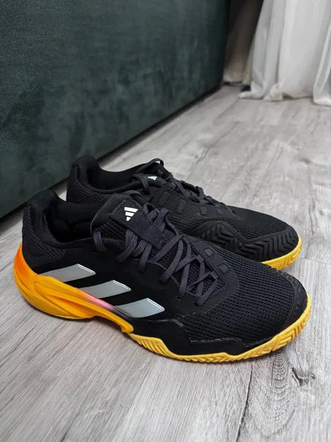 Кроссовки Adidas Barricade для тенниса и падела - Сарафаны в Казань