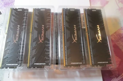 Продам 4 плашки оперативной памяти DDR4 32GB - Кальяны и табак в Казань