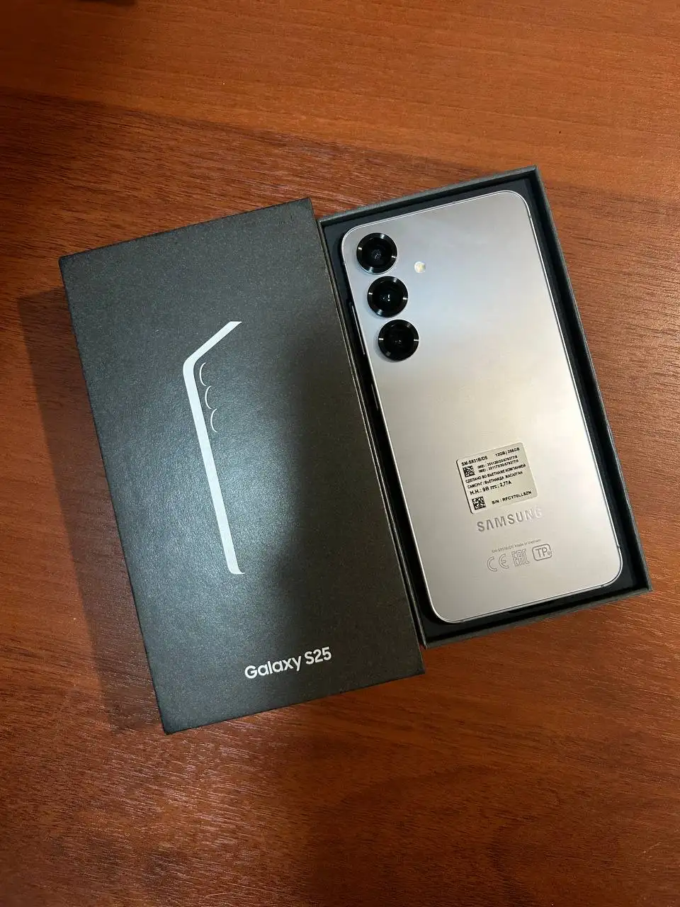 Продажа iPhone и Samsung - Мобильные телефоны (Электроника) в Казань