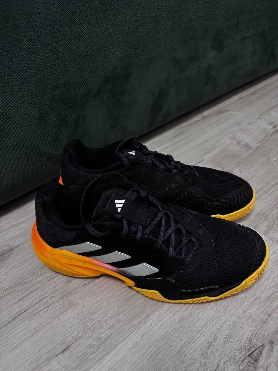 Продам кроссовки Adidas Barricade для тенниса и падела - Обувь (Одежда) в Казань