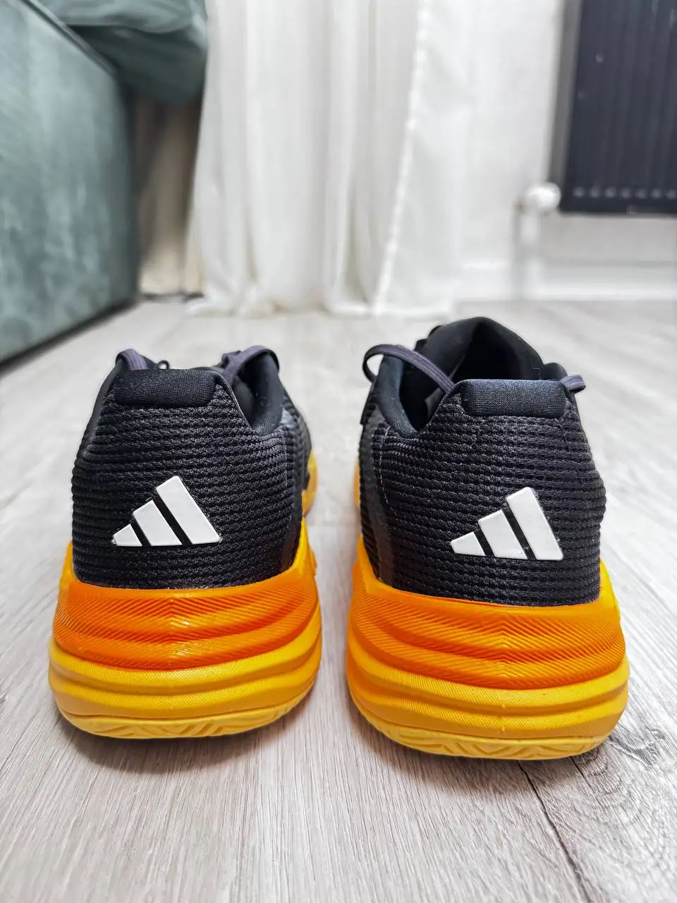 Продам кроссовки Adidas Barricade для тенниса и падела - Обувь (Одежда) в Казань
