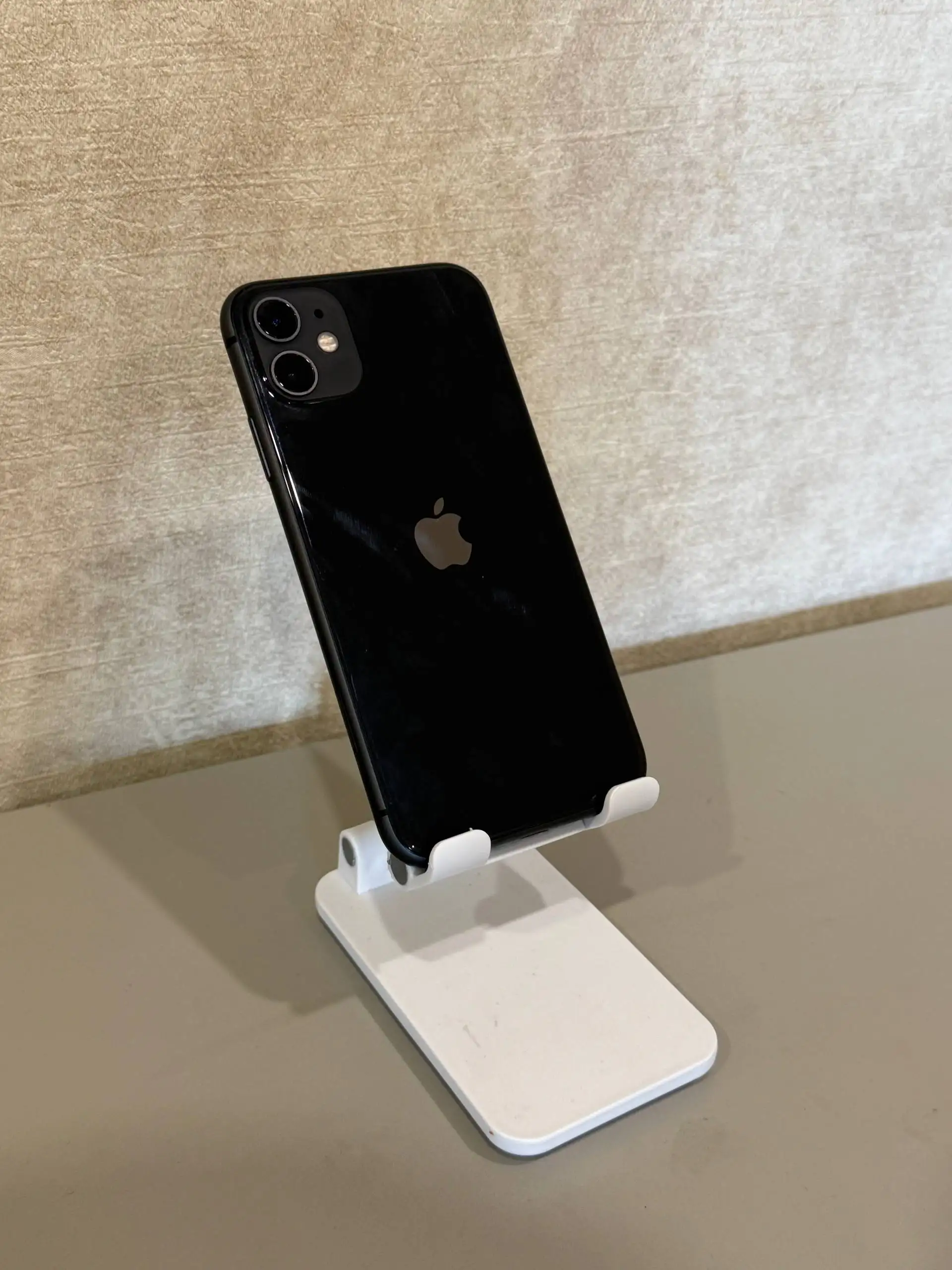 iPhone 11 в идеальном состоянии - Смартфоны и гаджеты (Электроника) в Казань