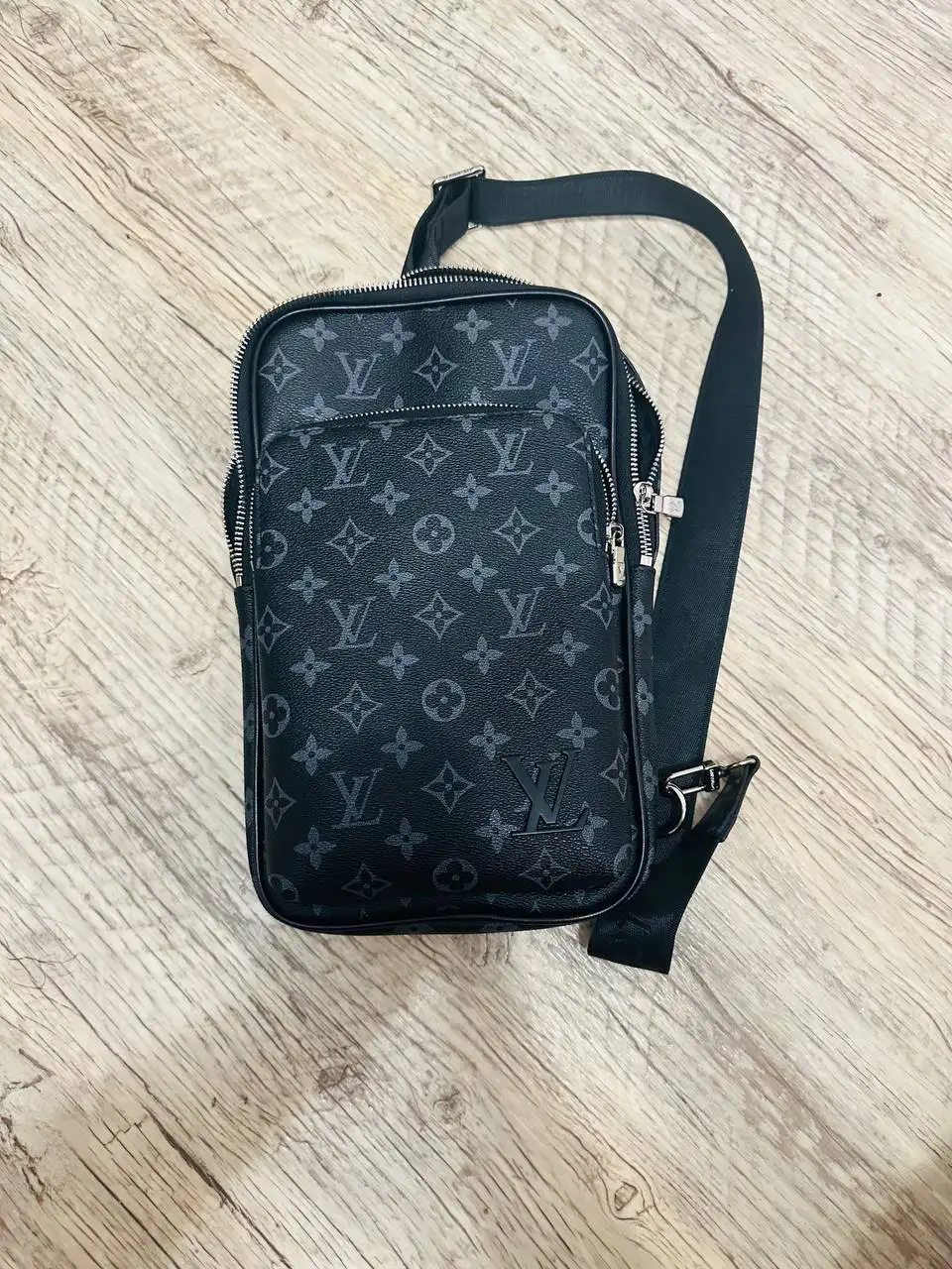 Louis Vuitton Сумка на плечо НОВАЯ - Сумки (Одежда) в Казань