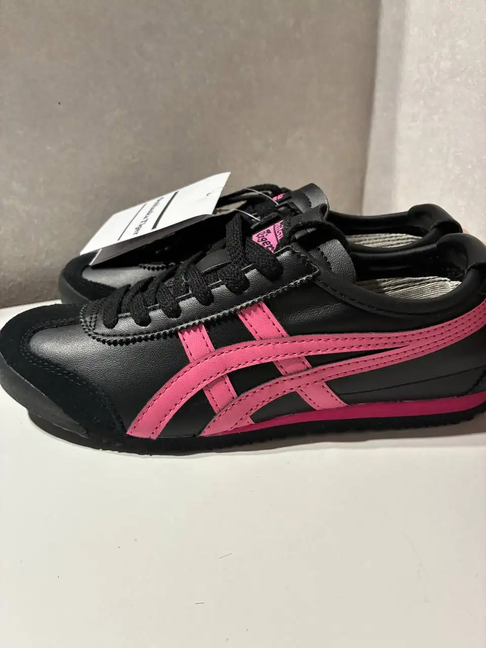 Кроссовки Onitsuka Tiger 38 размер новые - Обувь (Одежда) в Казань