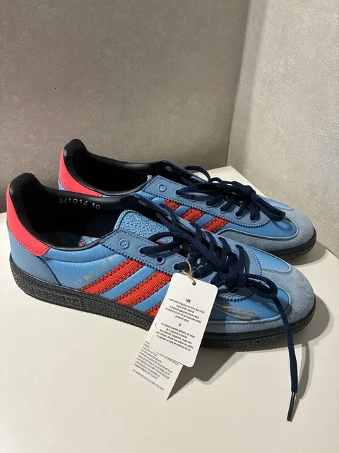 Adidas x C.P. Company Manchester 44 размер - частное объявление в Казань