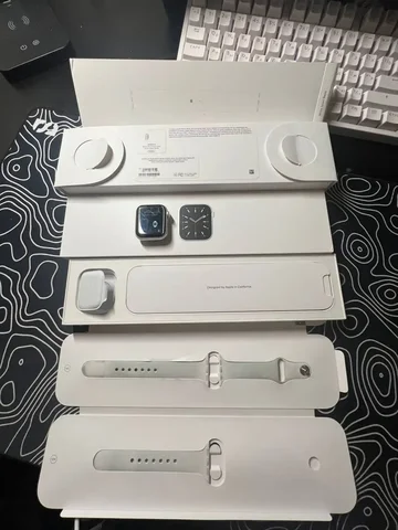 Apple Watch Series 6 40mm - Часы в Казань