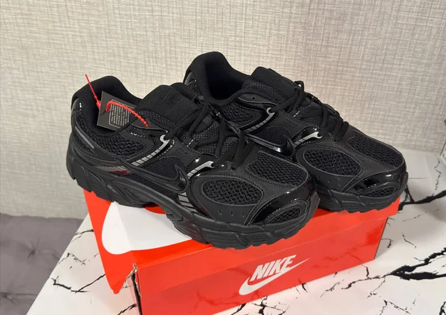 Nike V5 RNR 'Triple Black' - частное объявление в Казань