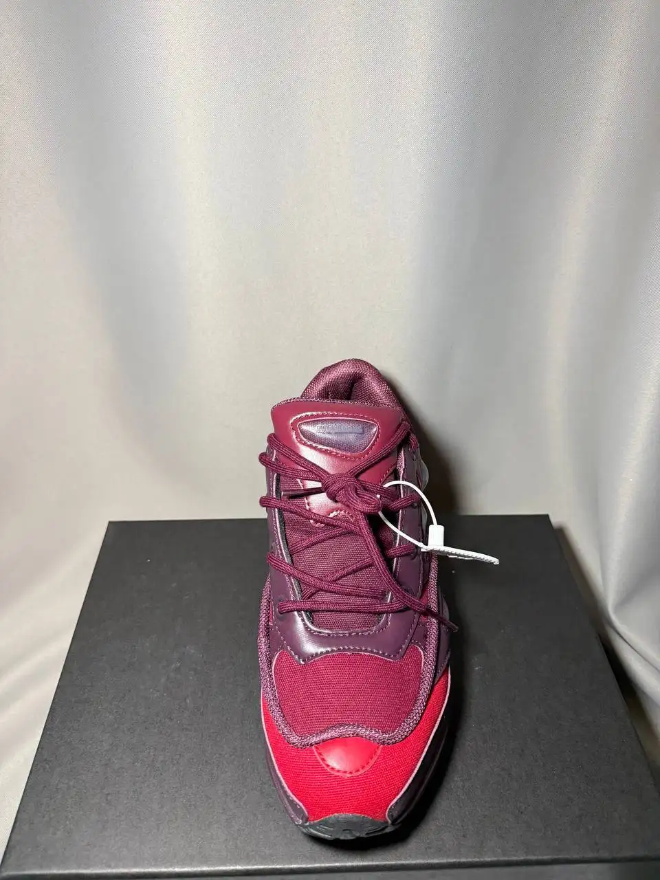 Продам кроссовки Raf Simon's Ozweego 3 - Обувь (Одежда) в Казань