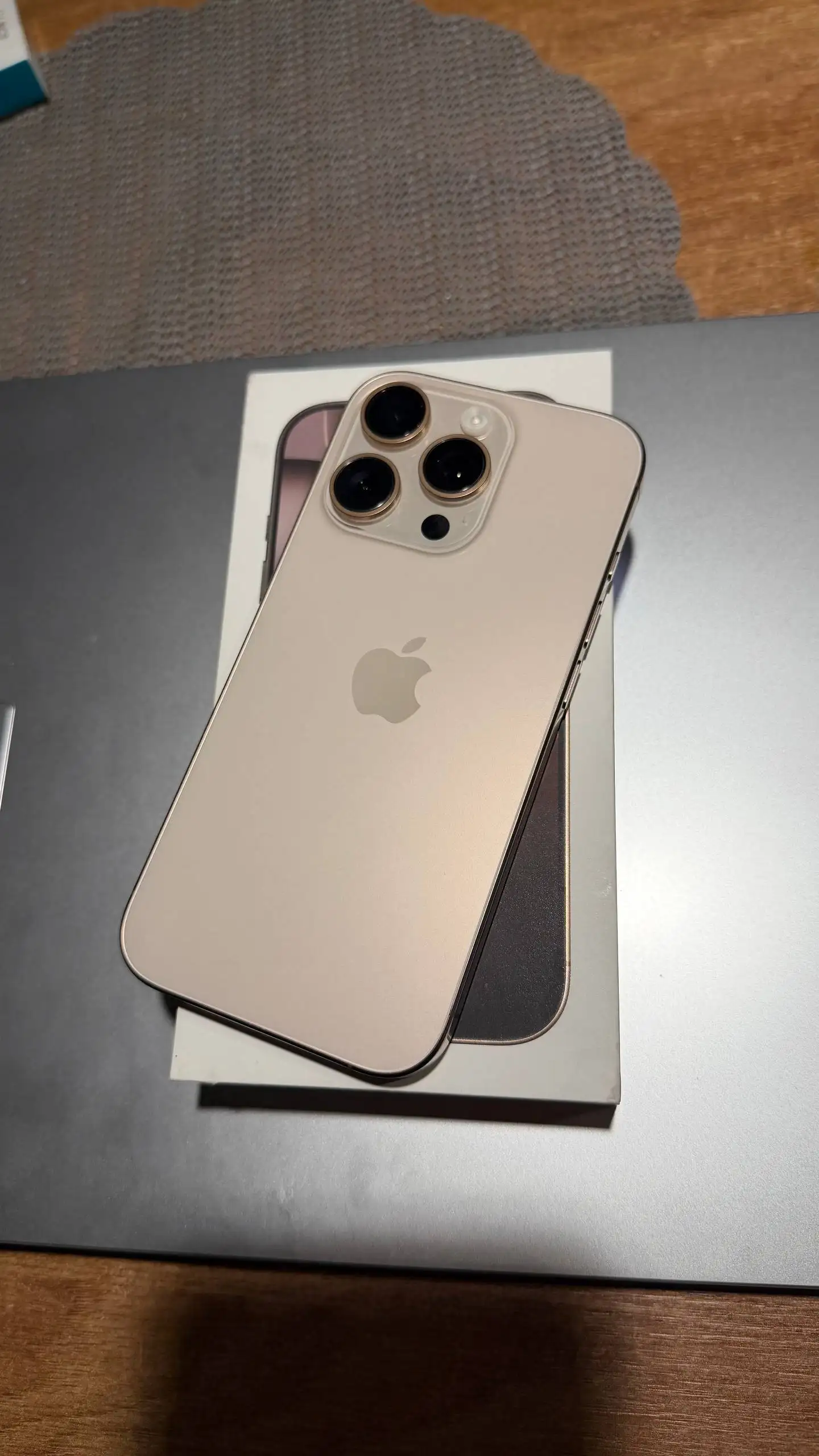 iPhone 16 Pro 256GB - Смартфоны (Электроника) в Казань