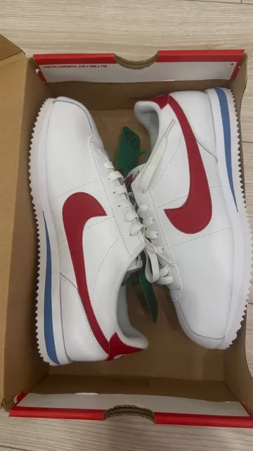 Продаю новые Nike Cortez 42 размера - частное объявление в Казань