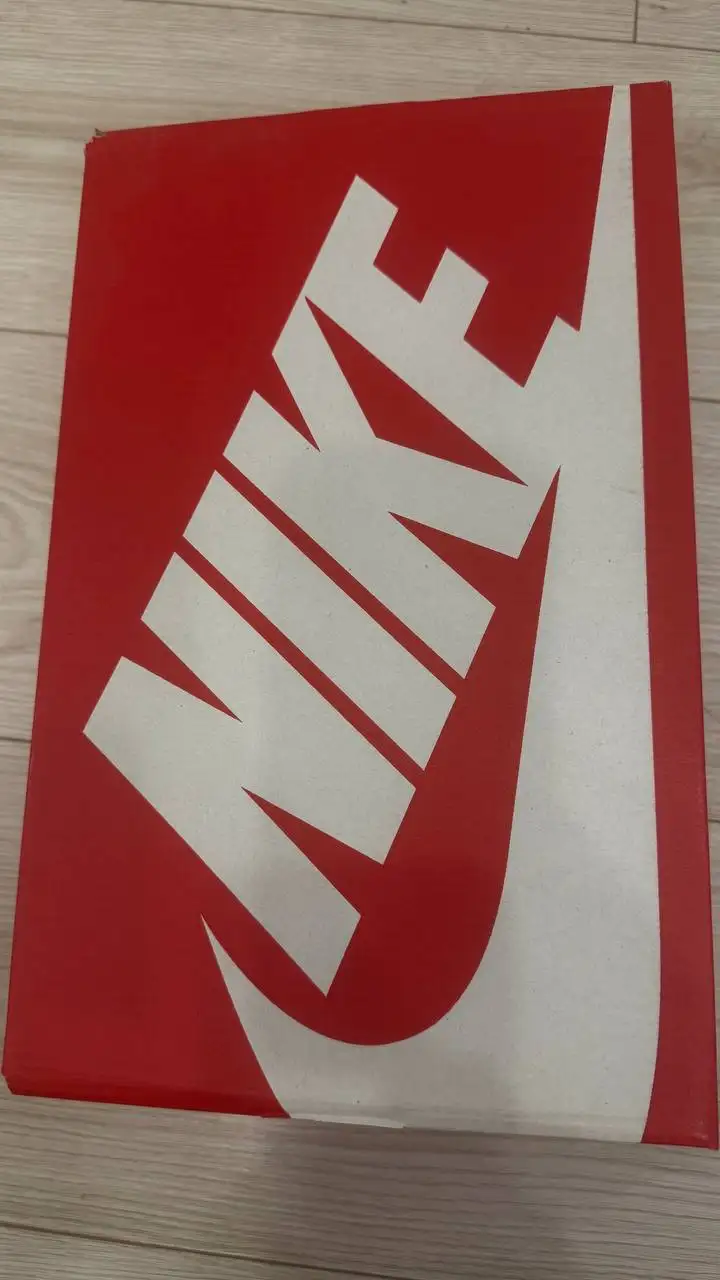 Продаю новые Nike Cortez 42 размера - Обувь (Одежда) в Казань