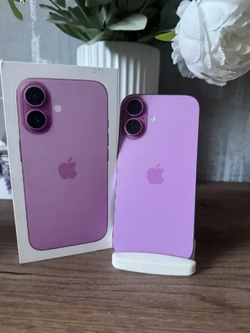 iPhone 16 256 GB - Фены и стайлеры в Казань