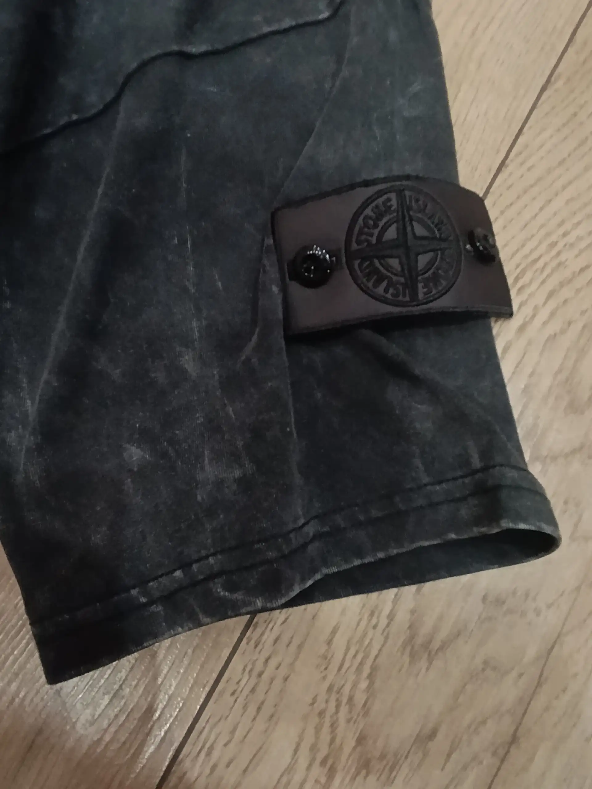 Футболка Stone Island новая с термопачем - Футболки (Одежда) в Казань