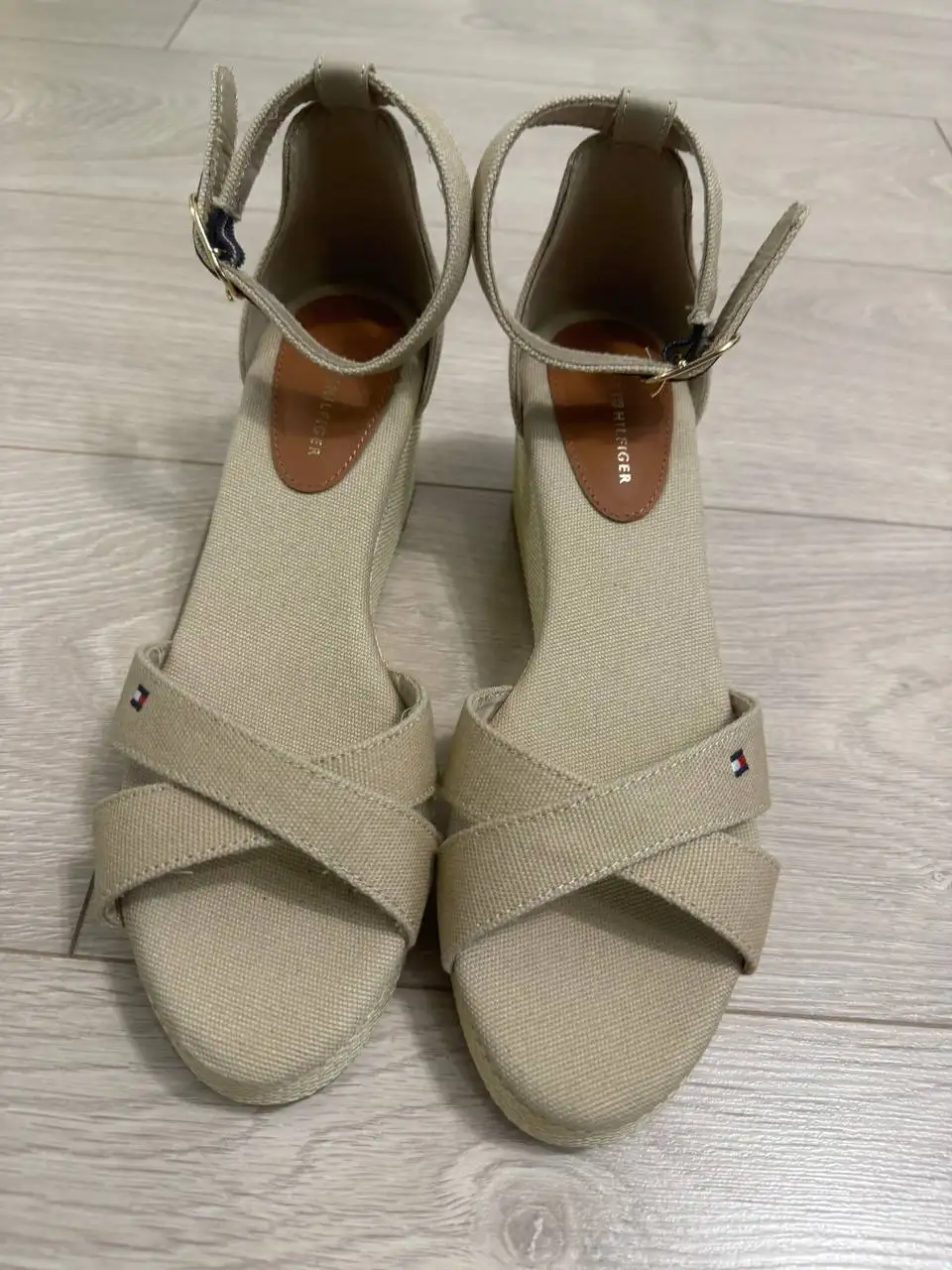 Босоножки Tommy Hilfiger 39 размер - Обувь (Одежда) в Казань