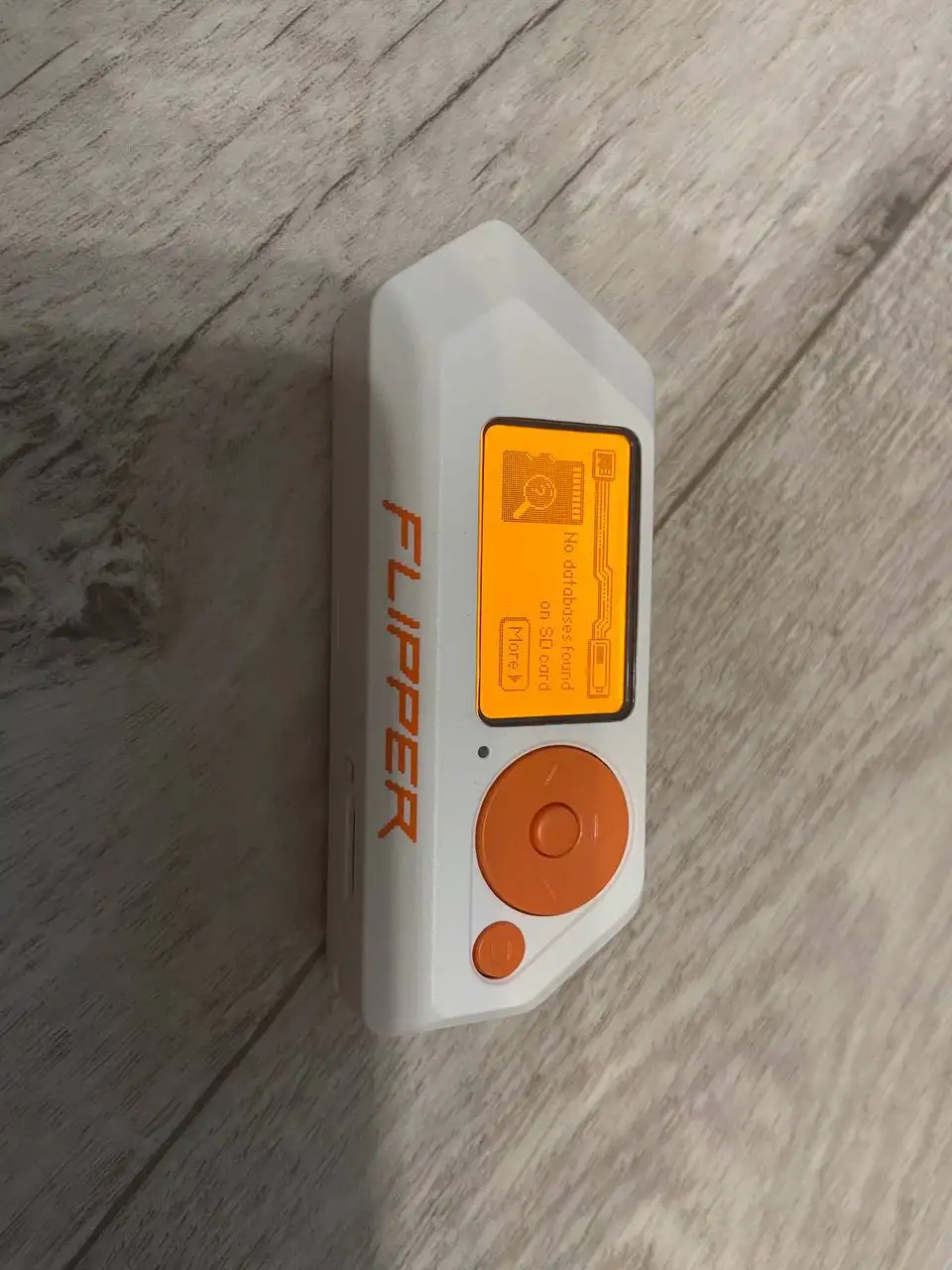 Продам Flipper Zero - Гаджеты и аксессуары (Электроника) в Казань