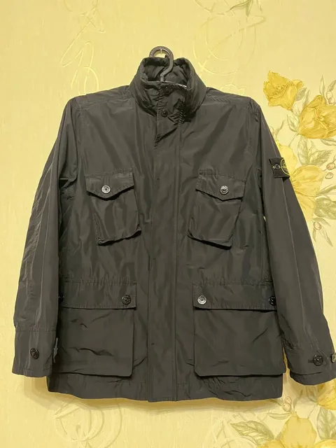 Продам куртку Stone Island Micro Reps, размер M - частное объявление в Казань