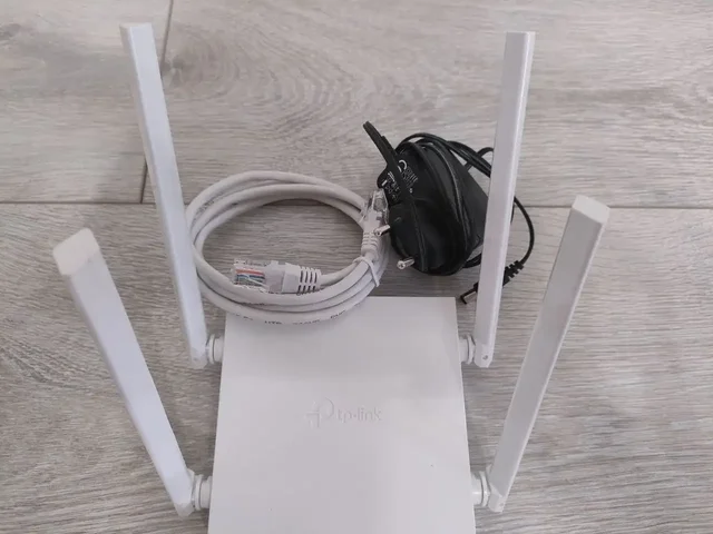 Wi-Fi роутер TP-Link Archer C24 - Планшеты и графические планшеты в Казань