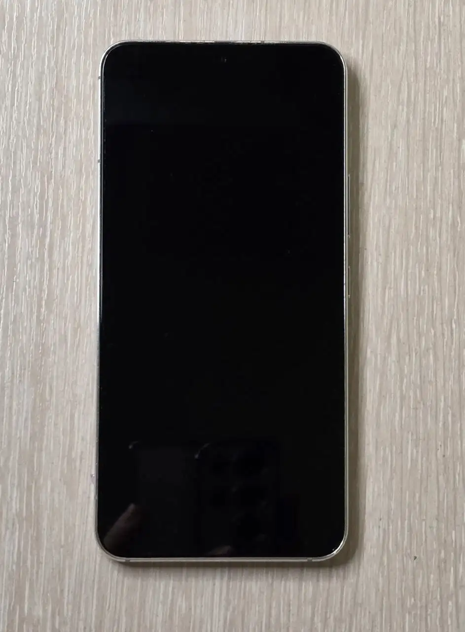 Samsung Galaxy S22 - Смартфоны (Электроника) в Казань