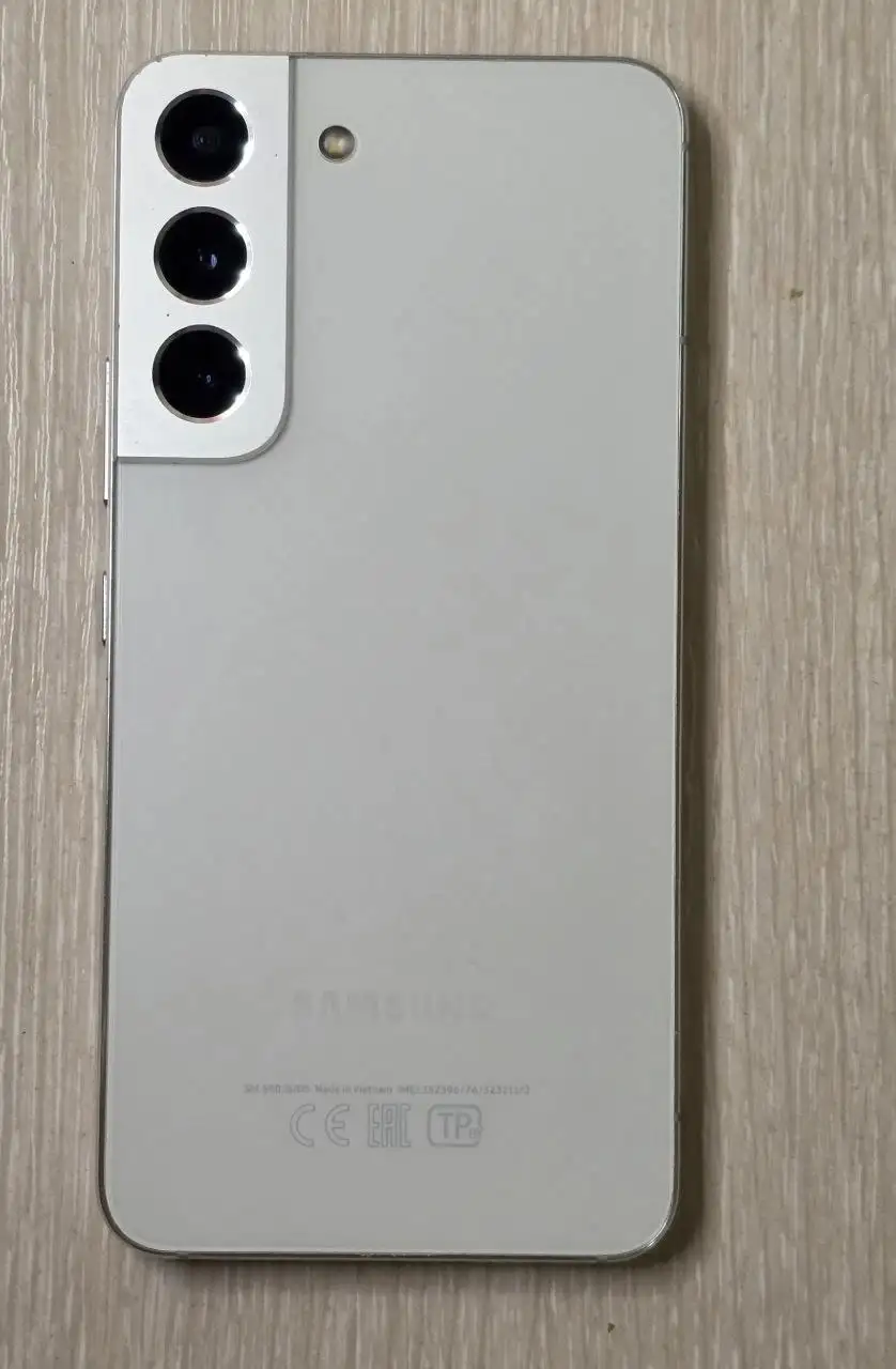 Samsung Galaxy S22 - Смартфоны (Электроника) в Казань
